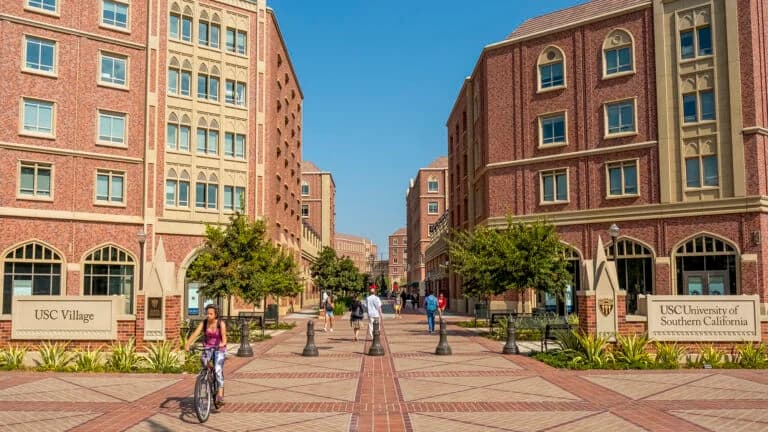 University of Southern California (USC)